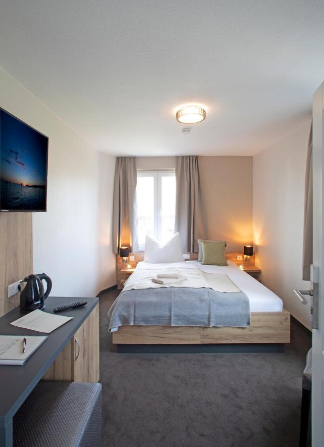 Hotel & Gutsgasthaus Koeberle Λιντάου Εξωτερικό φωτογραφία