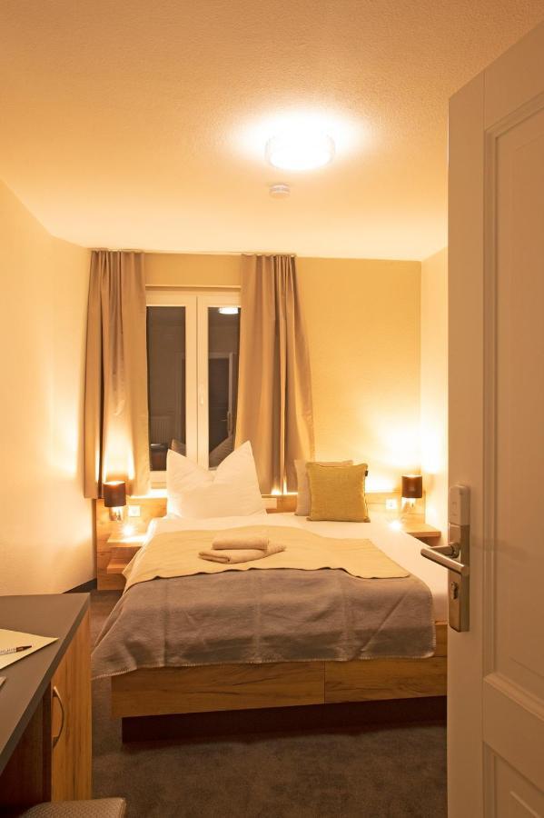 Hotel & Gutsgasthaus Koeberle Λιντάου Εξωτερικό φωτογραφία
