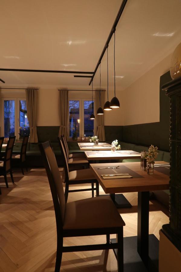Hotel & Gutsgasthaus Koeberle Λιντάου Εξωτερικό φωτογραφία