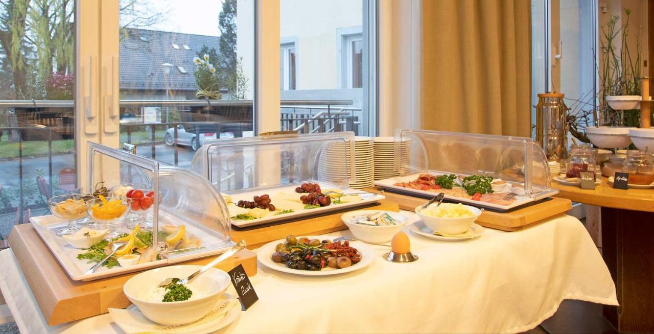 Hotel & Gutsgasthaus Koeberle Λιντάου Εξωτερικό φωτογραφία