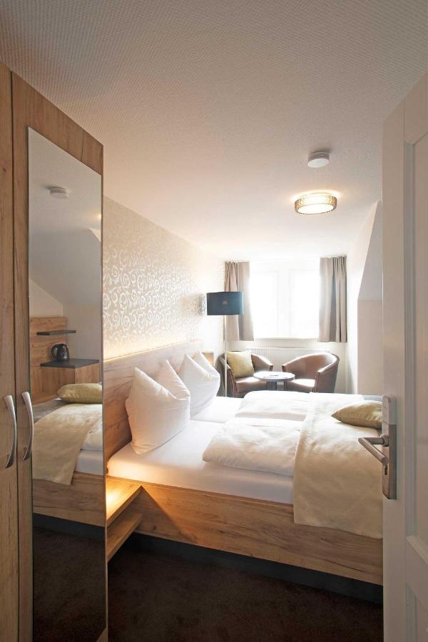 Hotel & Gutsgasthaus Koeberle Λιντάου Εξωτερικό φωτογραφία